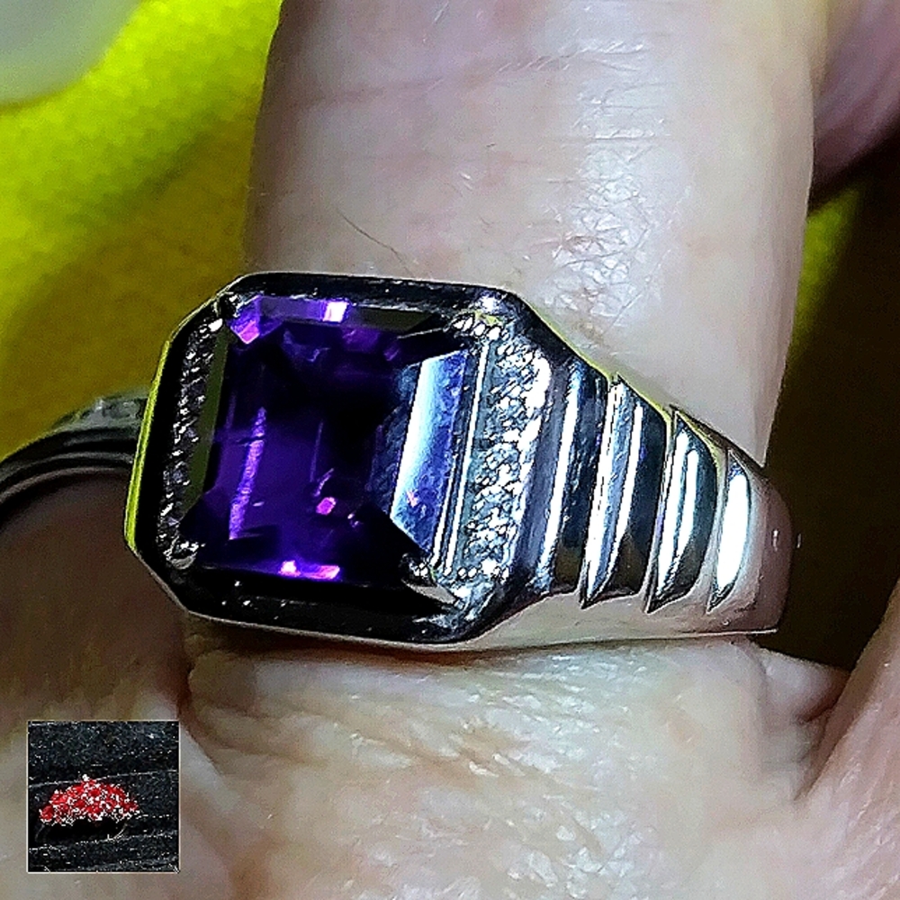 MEN'S- AFRICAN AMETHYST & WHITE TOPAZ ON THE SHOULDERS. RIBBED STERLING RING. 12 - Picture 6 of 16